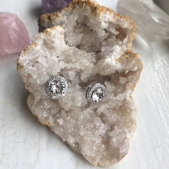 Round Halo Swarovski Stud Earrings - Picture 4 of 8